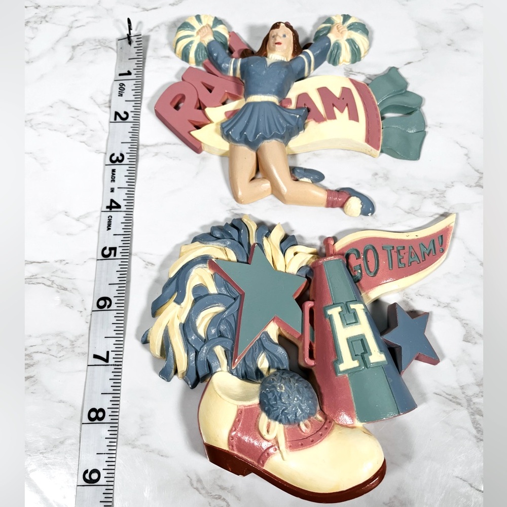 Vintage Cheerleader Wall Decor Set of Two - Picture 5 of 7